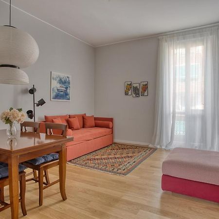 Appartamento Joivy Lovely Apt, Easy Access To Centre Milano Esterno foto