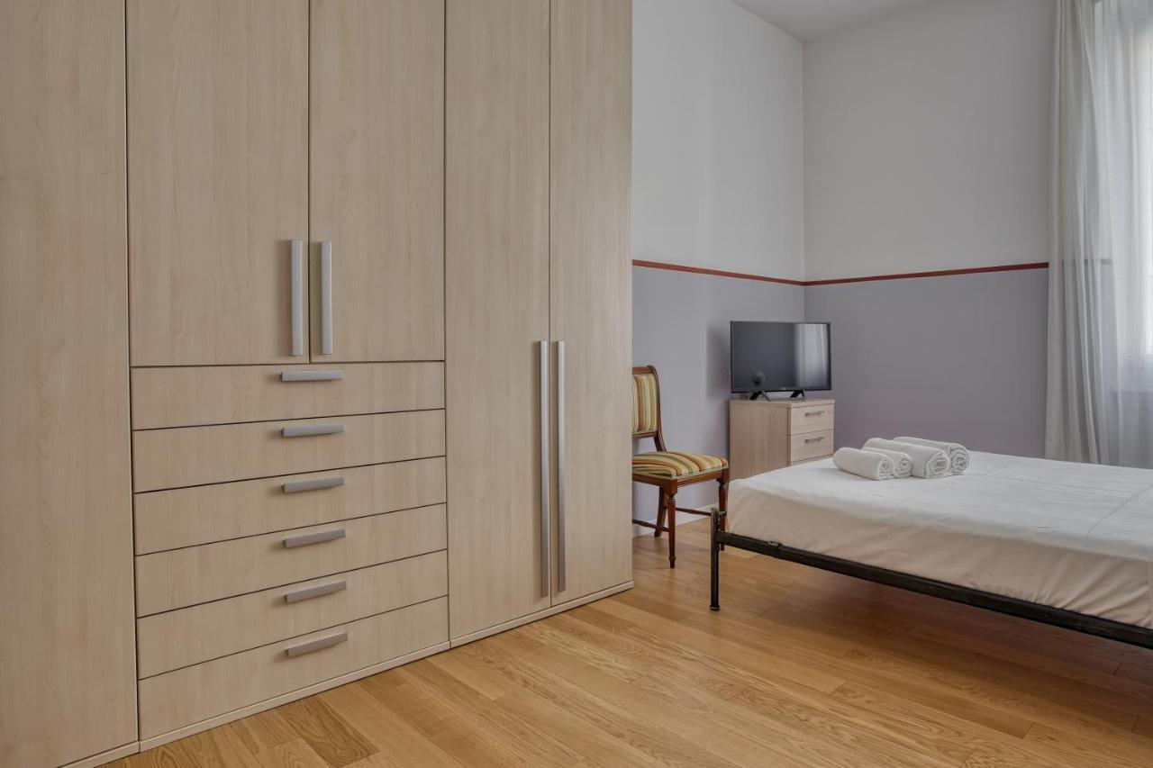 Appartamento Joivy Lovely Apt, Easy Access To Centre Milano Esterno foto